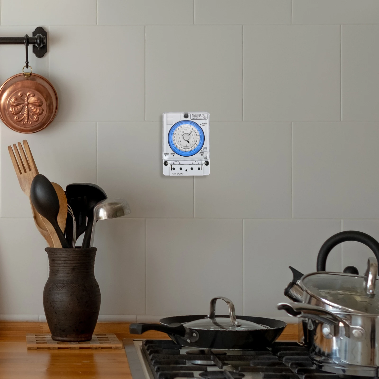 

Mechanical 220v Programmable Outlet Kitchen Switch Multifunctional Countdown for Baking Cooking Pancakes Cookies Cakes