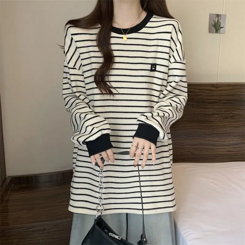 Striped All-match Youth T Shirts Autumn Winter New O-neck Long Sleeve Loose Street Casual Tops Korean Fashion Women Clothing