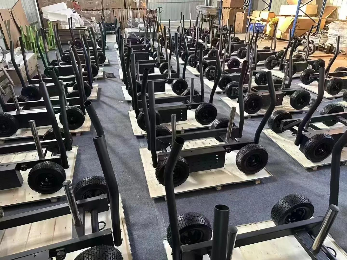 Commercial Gym Equipment Tank Sled With Dual Magnetic Resistance