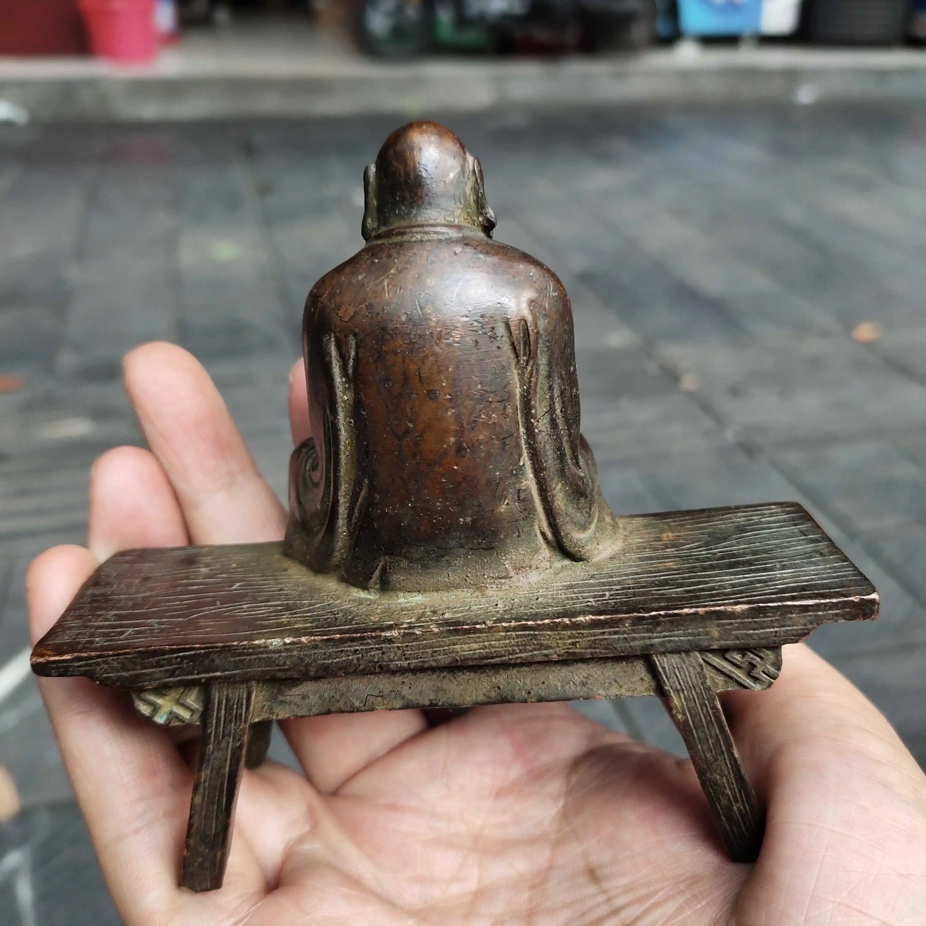 Copper ware collection, bench, Dharma Buddha statue, home crafts