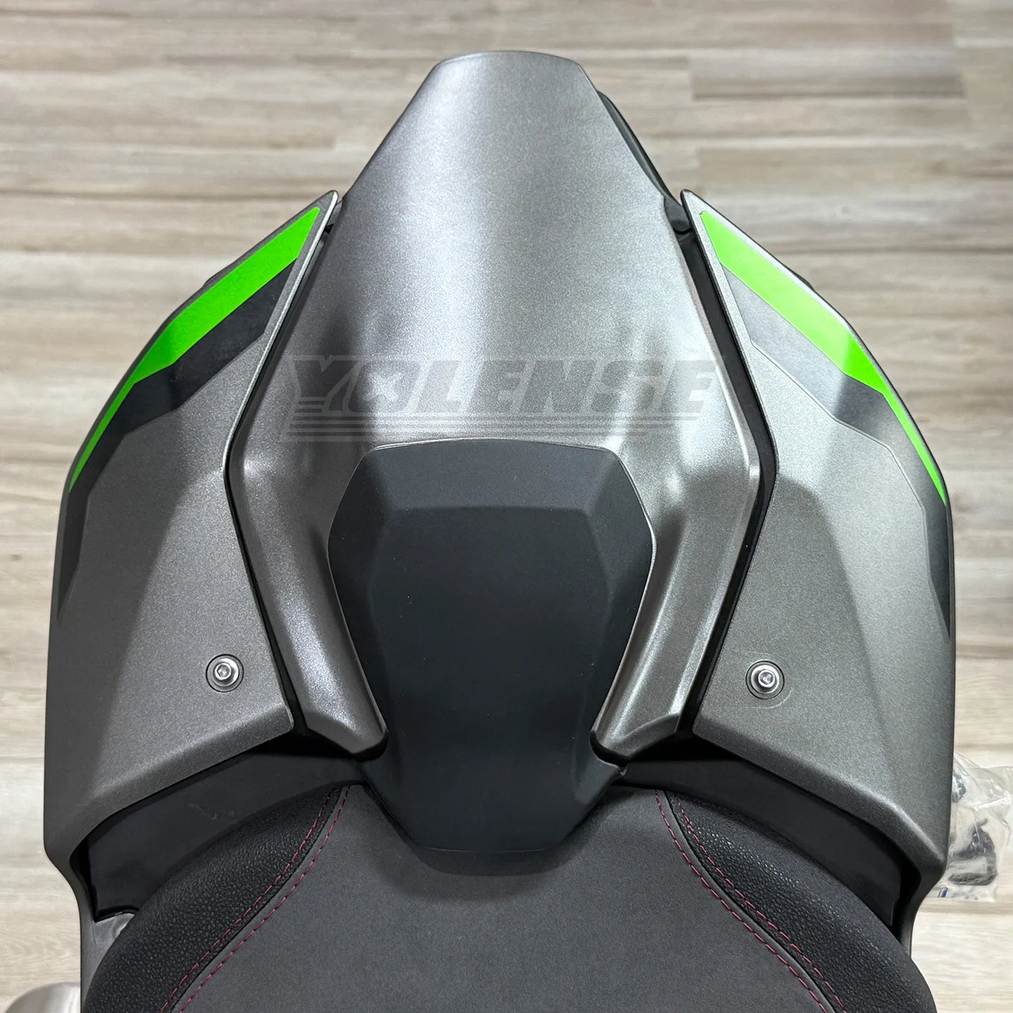 

Motorcycle Rear Passenger Pillion Cover Fairing Seat Cover Solo Cowl Rear Seat Fairing For Z900 Z 900 Z900 SE 2025 2026