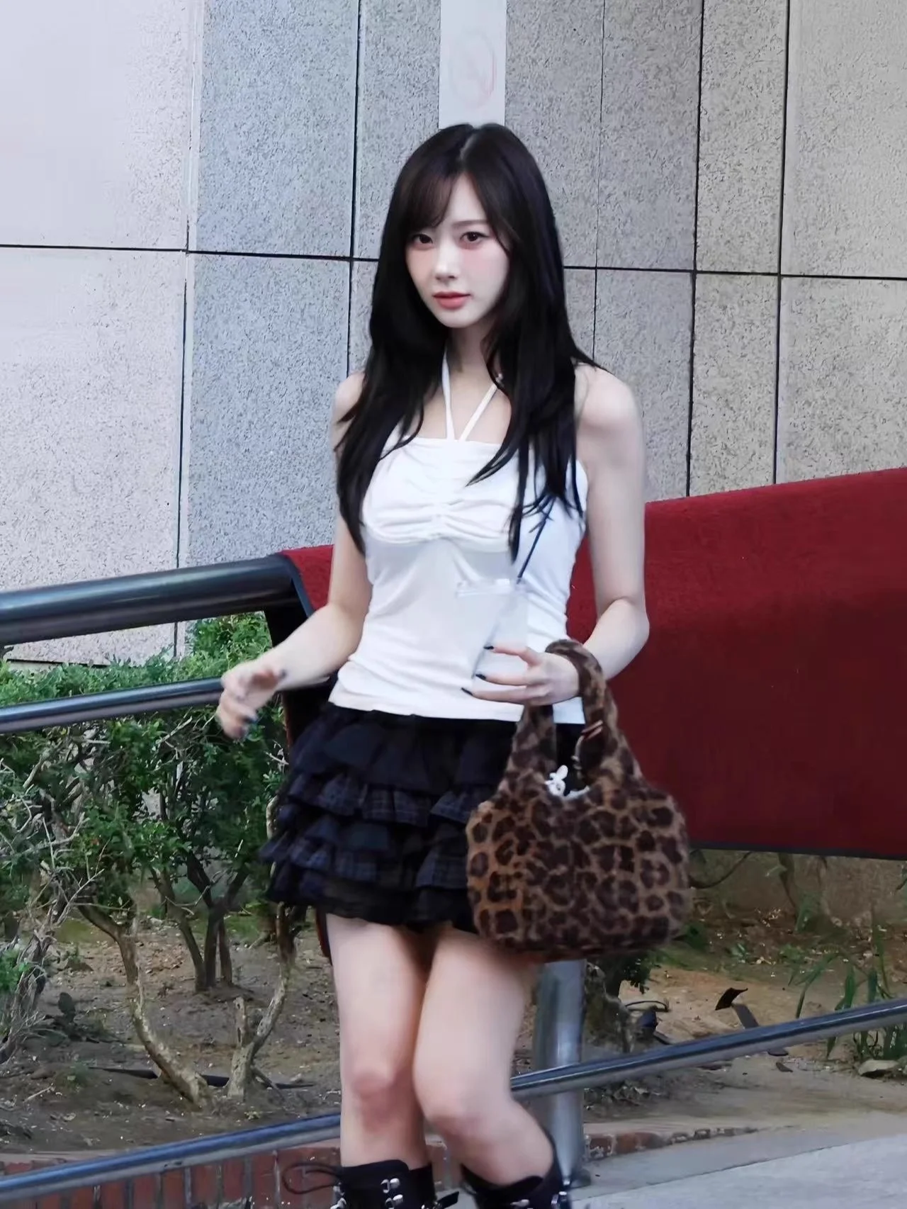 Unico SEI Zha ngng Hang System Summer Ruffle Ne Strap Top Slim Cake Gonna Pantaloni Coreano Sle Gilet da donna Strap Dr