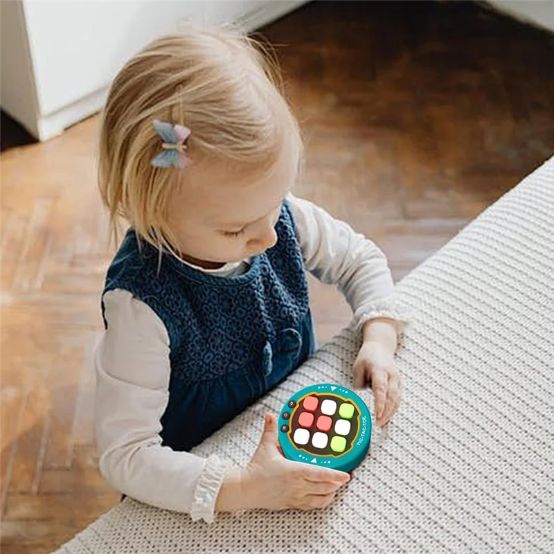 WOTT-Handheld Game Tafelblad Game Brainteaser Games 3 In Een Rij Voor 3-5 Jaar Oud Draagbare Console game Familie Spelen
