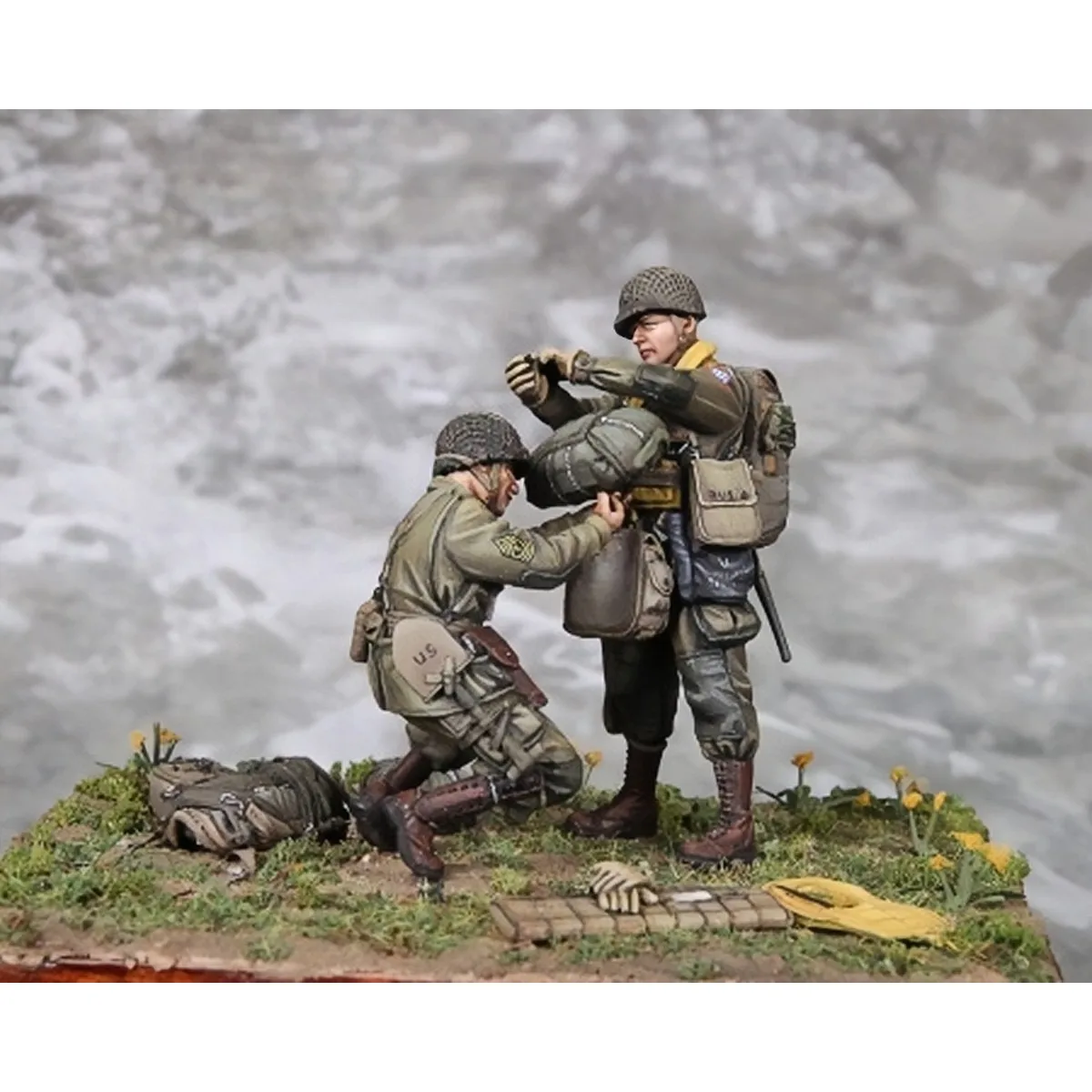 

1/35Resin Unpainted Model Kit, military theme, United States Army Airborne Major and Sergeant unassembled and unpainted GK