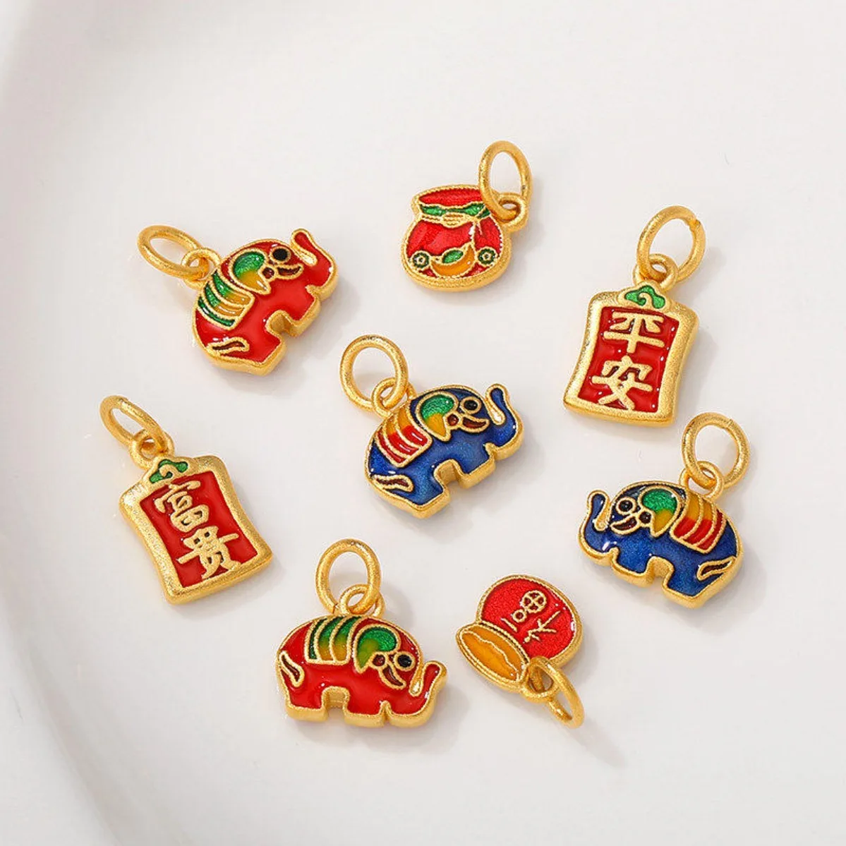 Sand Gold Elephant Blessing Small Charm Pendant DIY Findings for Bracelet Necklace Dragon Boat Festival Red Rope Jewelry Making