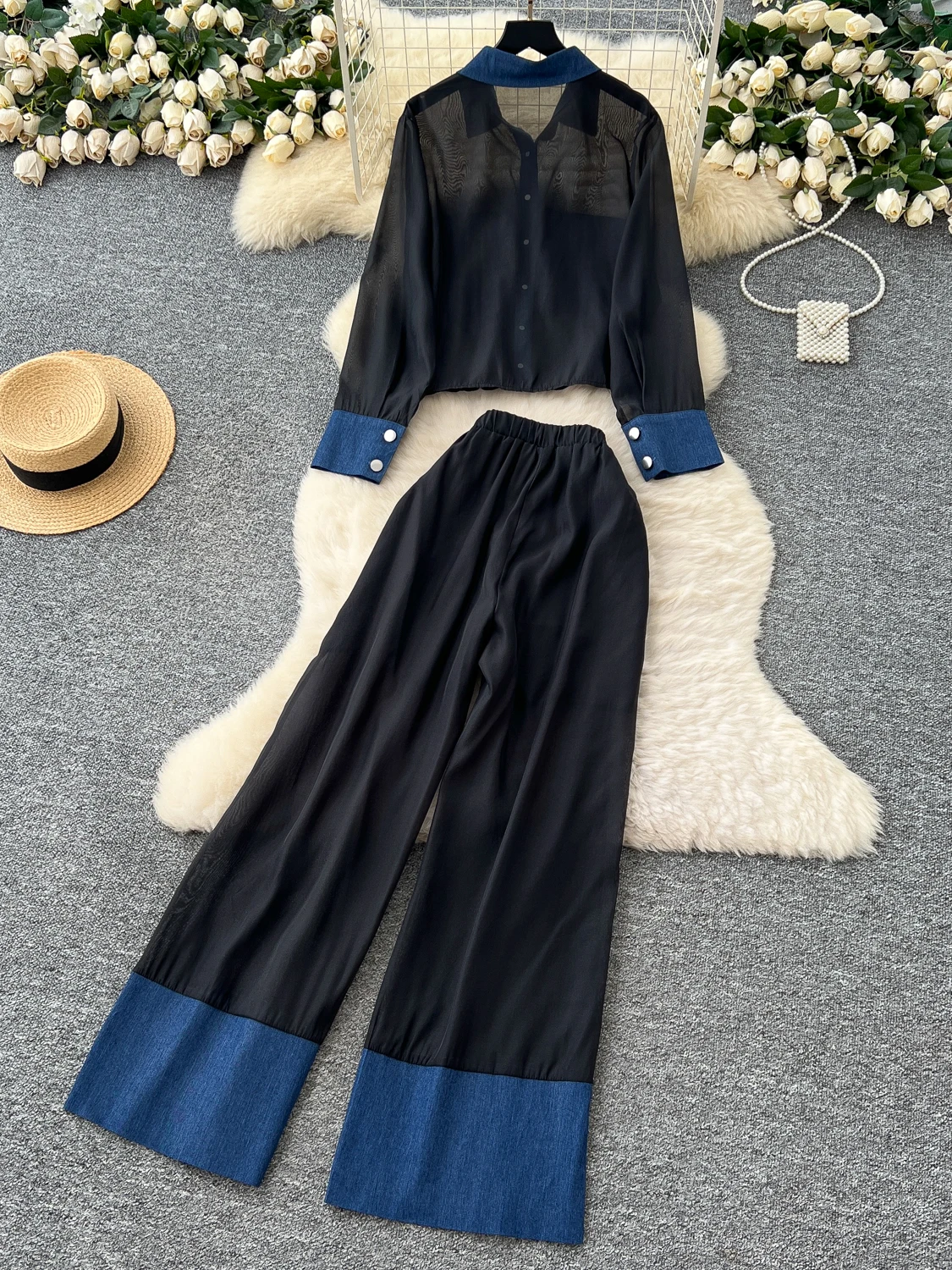 Conjunto de Moda Fena de Verão com Csa de Manga Longa de Design Patchwork em Jeans Picante e Fresco e Calças Longas de...