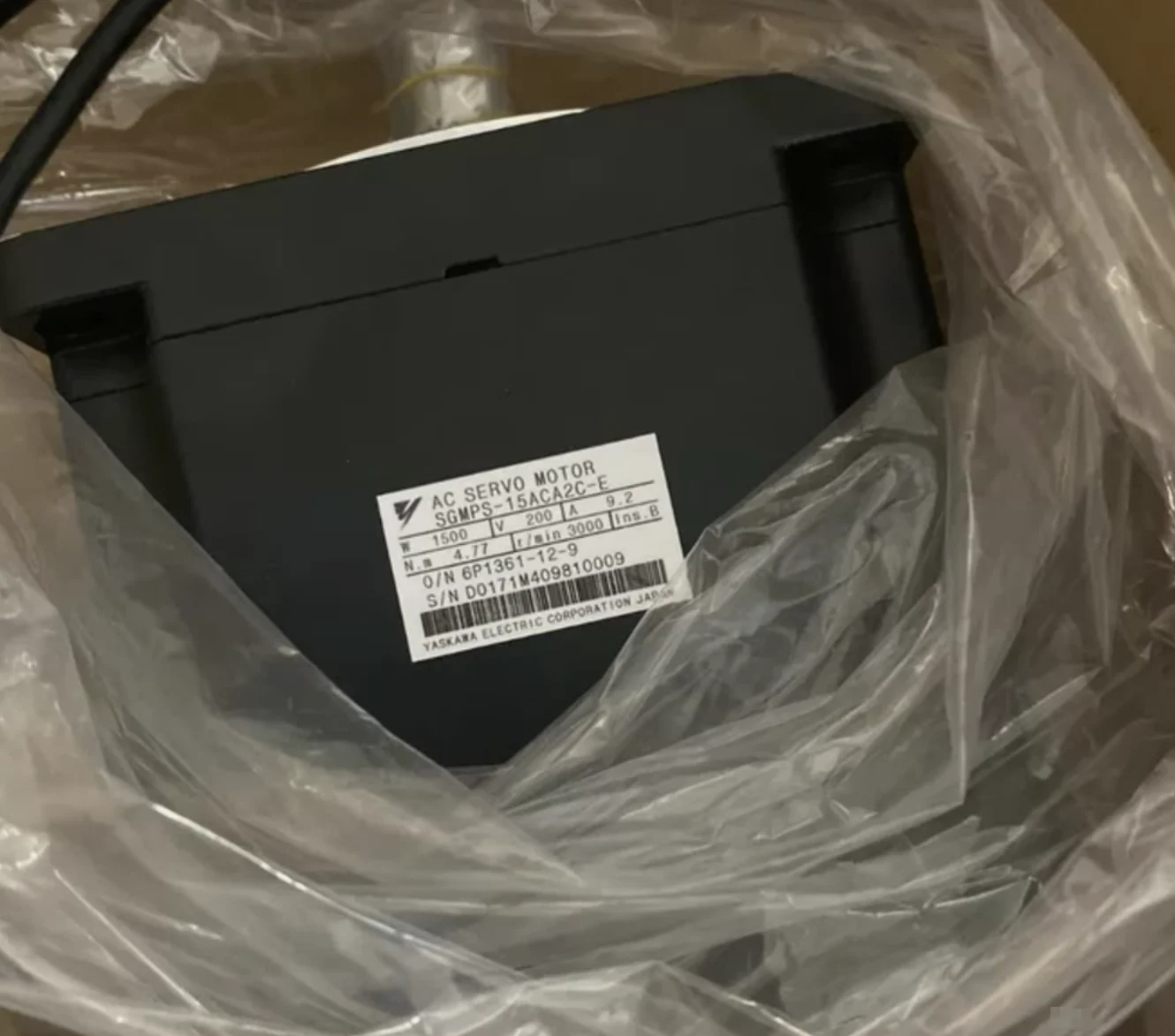 Original Genuine，SGMPS-15ACA2C-E Brand New Servo Motor，SGMPS 15ACA2C E，Fast shipping