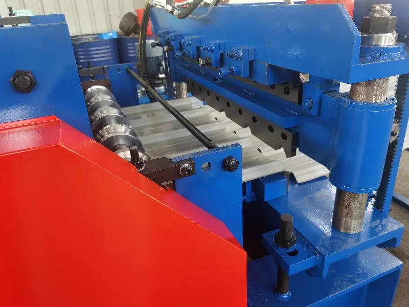Color Steel Glazed Trapezoidal Sheet Roof Tile Wall Panel Double Layer Aluminum Roll Forming Machine Motor Core Galvanized Metal