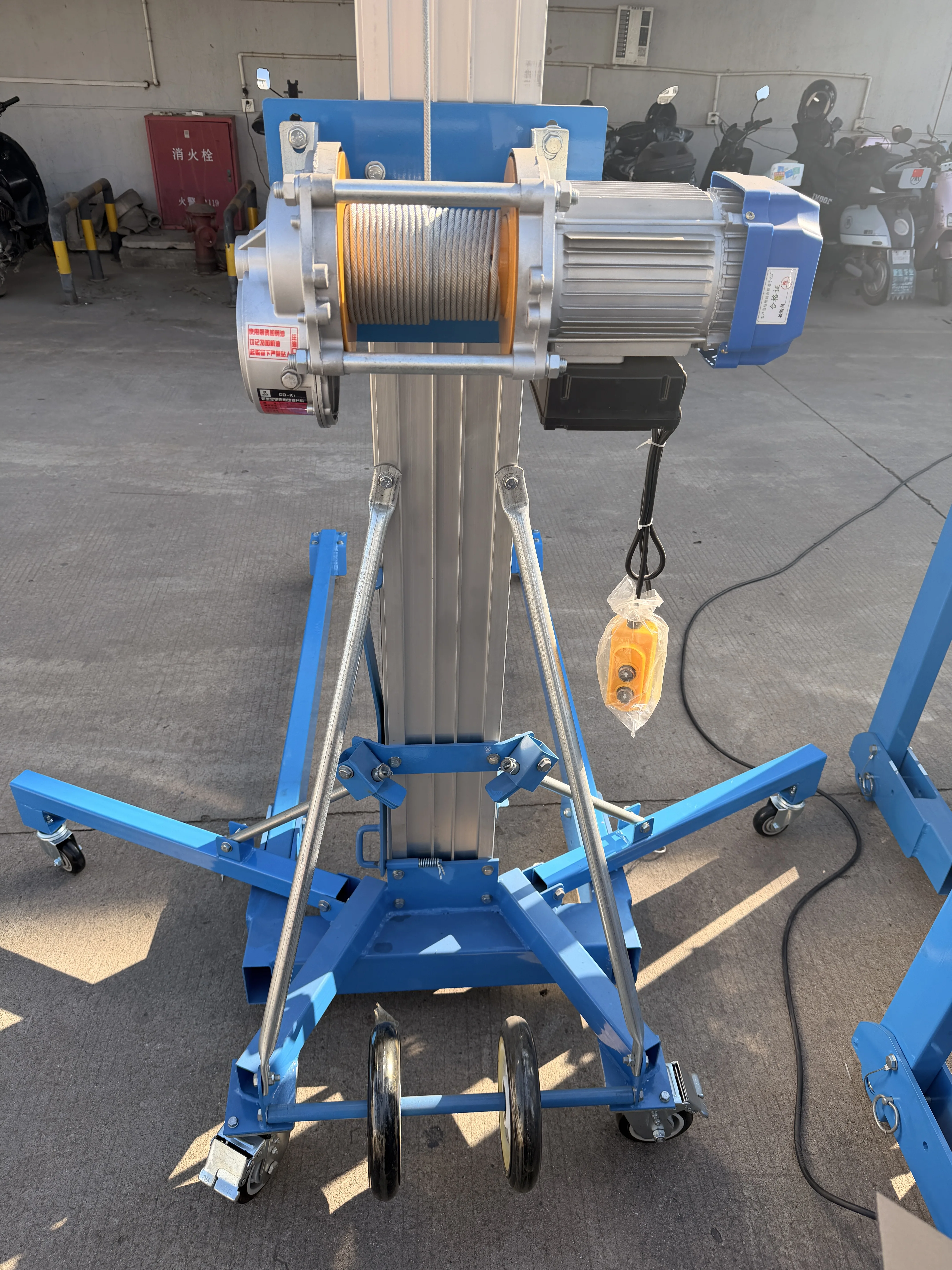 

CE Approved Electric Aluminum Alloy Pipe Lifter - Lightweight Clamping Tool for Elliptical/Circular Pipes