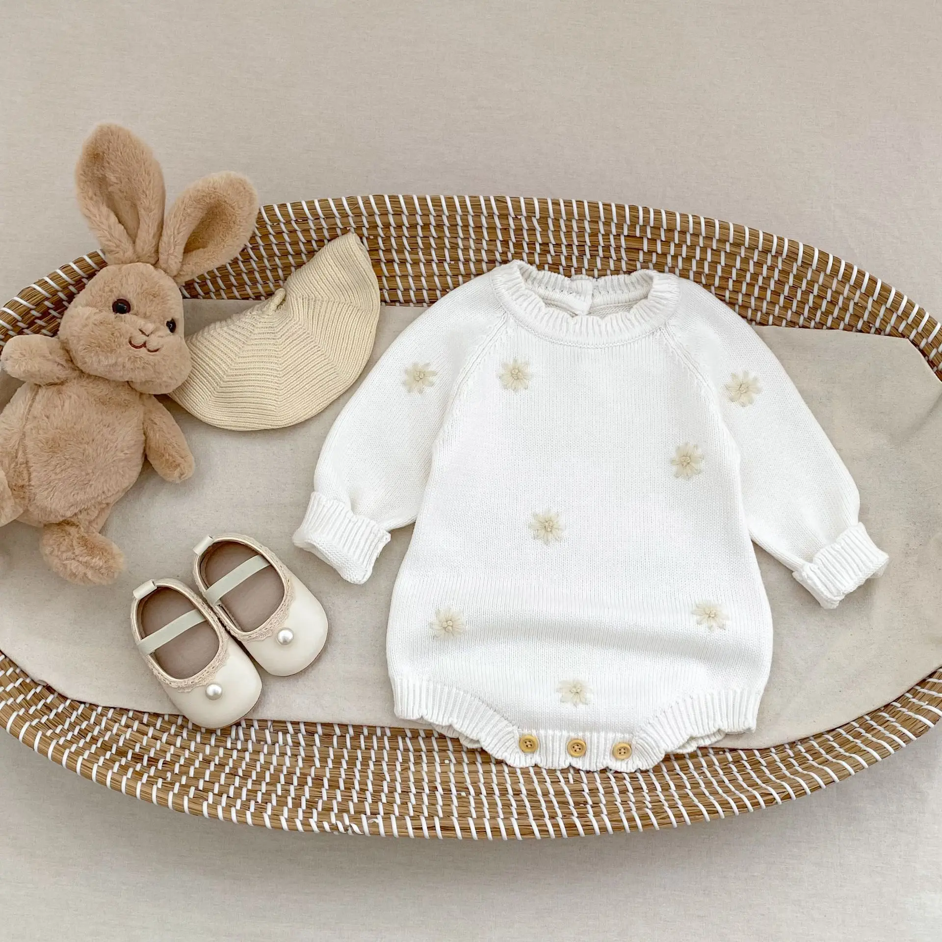 Baby Knitted Sweater 2025 Autumn and Winter New Baby Cotton Jumpsuit Crochet Flower Sweater Climbing Clothes