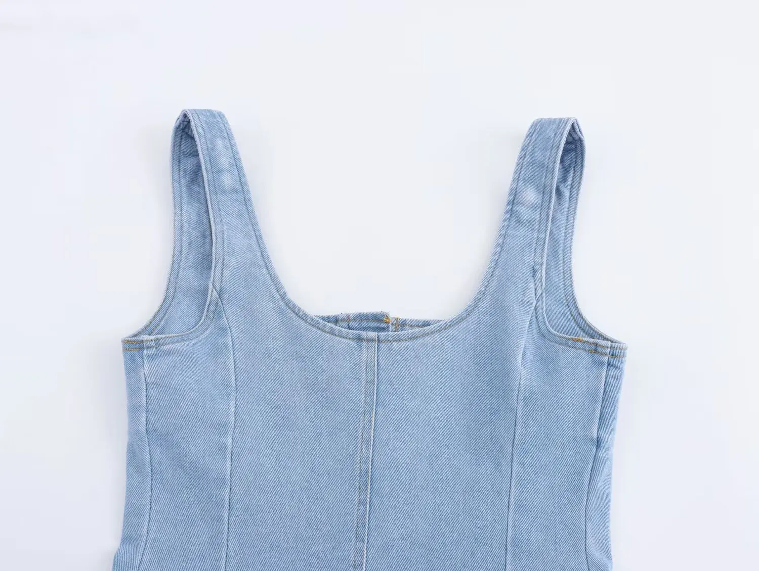 Robe mi-longue en denim à simple boutonnage pour femmes, robe sans manches, dos nu rétro, bretelles larges, nouvelle mode