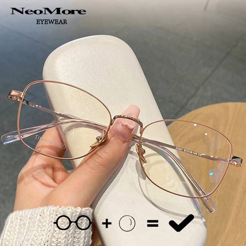

women's cat eye glasses titanium alloy myopia prescription glassesPhotochromic Myopia multifocal progressive Eyewear Gafasfas