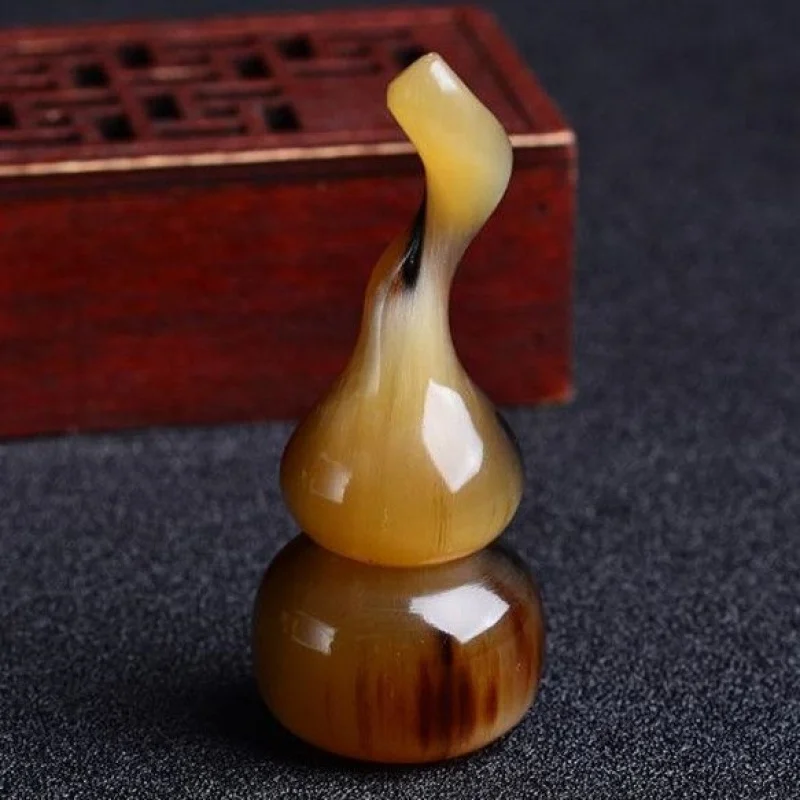 Natural Yak Horn Polished Gourd Pendant - Cool Stylish Car Keychain, Decorative Item, Handheld Ornament, Gift for Men and Wo