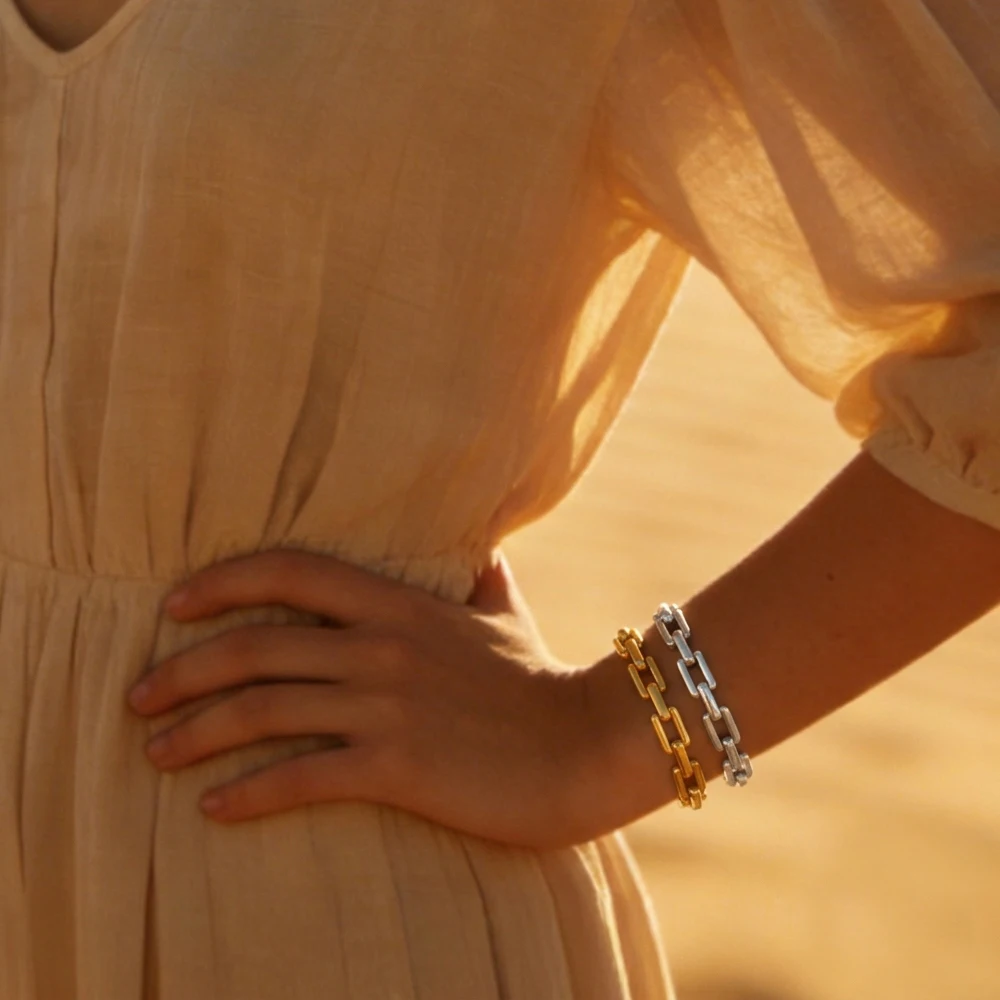European and American Style 18K Gold-Plated Interlocking Ring Necklace and Bracelet, Non-Fading, Simple, Trendy, Personalized, Fashionable, Light Luxury, Oil-Pressed Chain, Cross-Border Jewelry