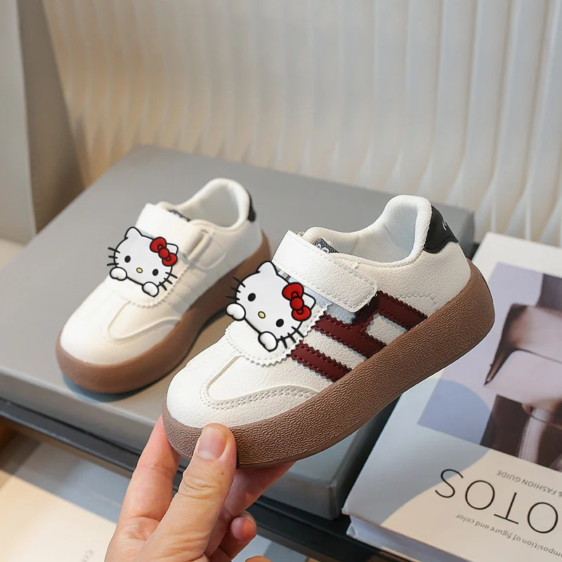 

hello kitty Sneakers children and students running shoes Sanrio girls board shoes autumn and spring new casual shoes