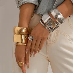 Goth Punk Thick Gold Silver Color Metal Bracelets Hip Hop Rock Matching Bracelets Bangles Couples Wedding Jewelry Emo Party Gift