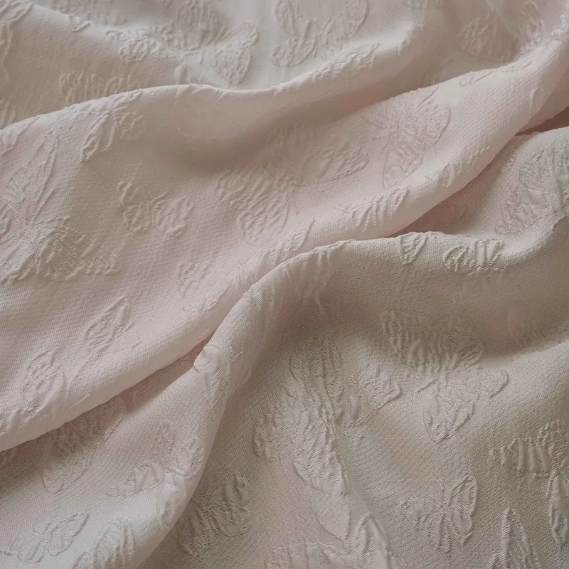 

Пастельно-розовая жаккардовая ткань с тиснением бабочки, весна-лето, легкое прозрачное элегантное платье, камзол, свадебный модный материал