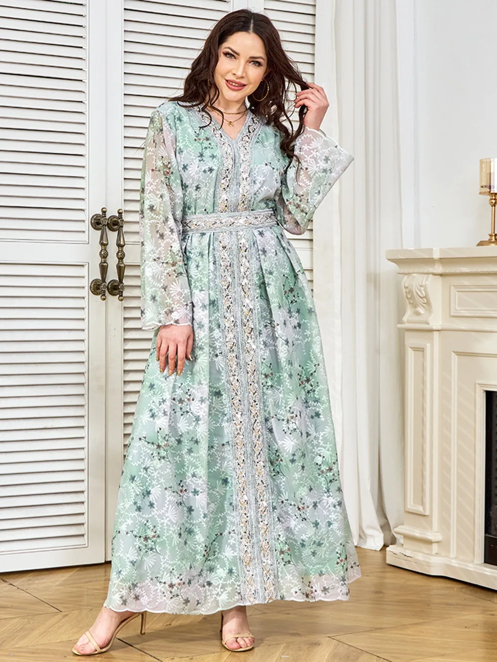 Wholesale Middle Eastern Dubai Abaya New Beaded Sequin Evening Gown Muslim Dress