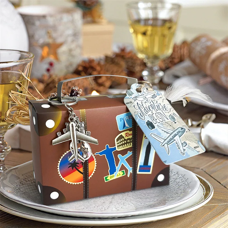 10 juegos de llaveros creativos de avión, suministros para fiestas de viaje de boda, Mini maleta conmemorativa, caja de dulces de regalo de Halloween para graduación