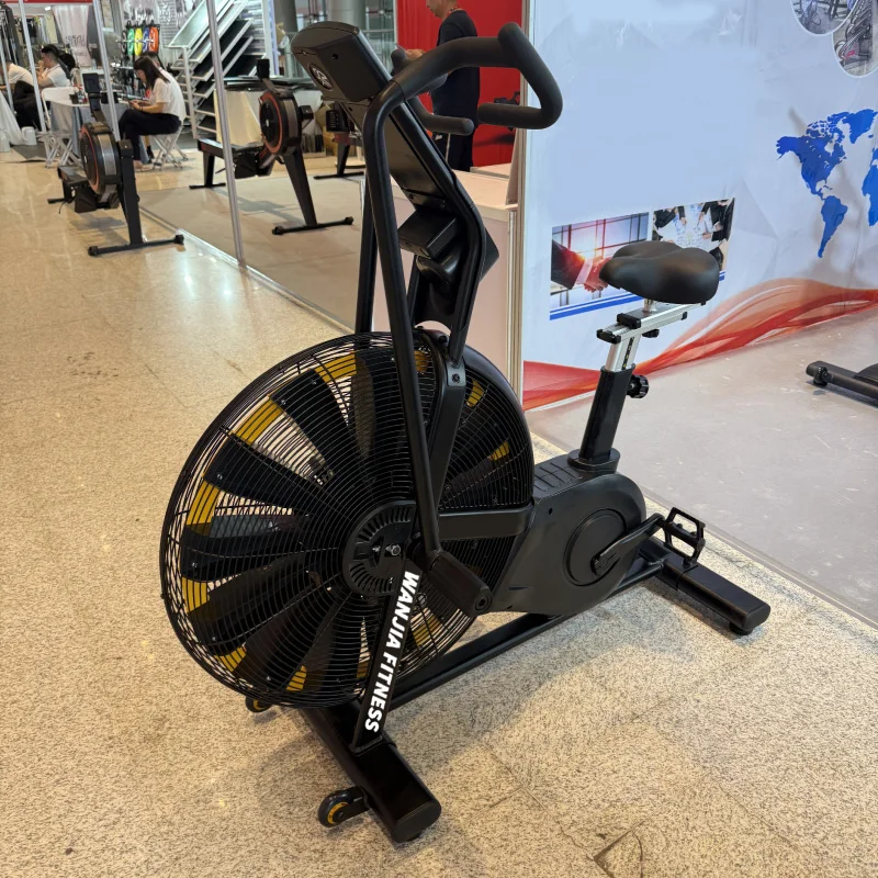 

Самый популярный коммерческий велотренажер от китайского производителя: велосипед для кардиотренировок в помещении, фитнес-оборудование, воздушный велотренажер.