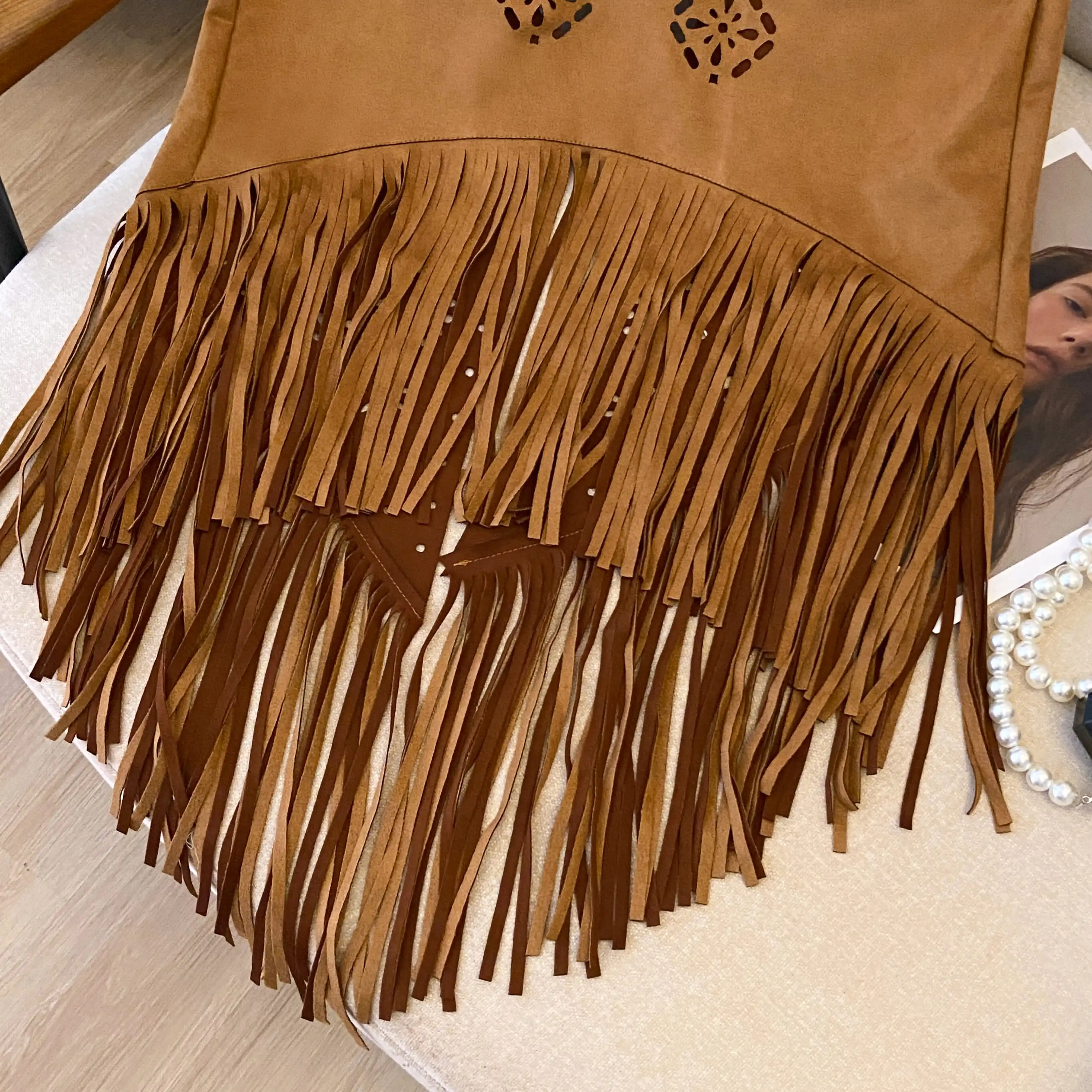 

Замшевый кардиган с кисточками в стиле ретро, женская дорожная куртка, верхняя одежда, весна 2024, без застежки на пуговицы, другой материал 00%