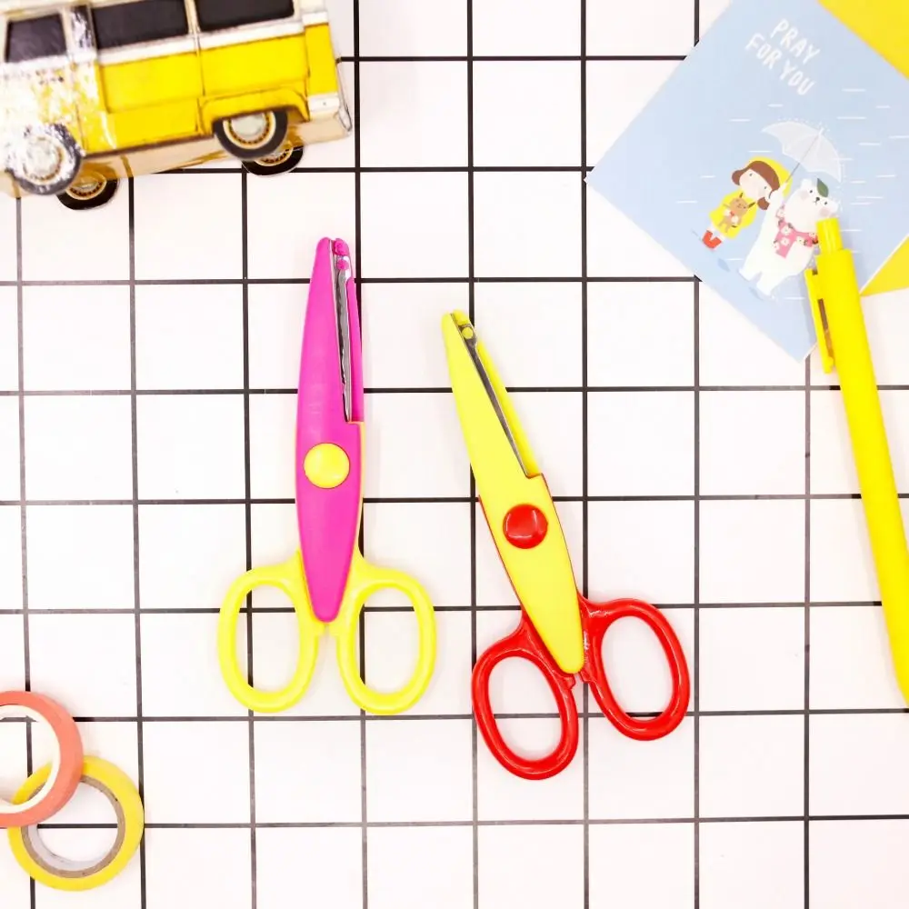 Wavy Pattern Minimalistic Lace Scissors Small Round Head Stainless Steel Stationery Scissors Multifunctional 6 Styles