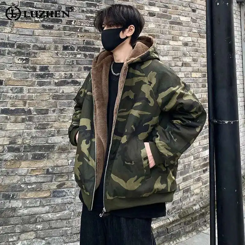 LUZHEN 2024 Winter Stylish Original Lamb Wool Liner Warm Parka Coat Men's Fashion Street Camouflage Printed Hooded Jacket LZ8370