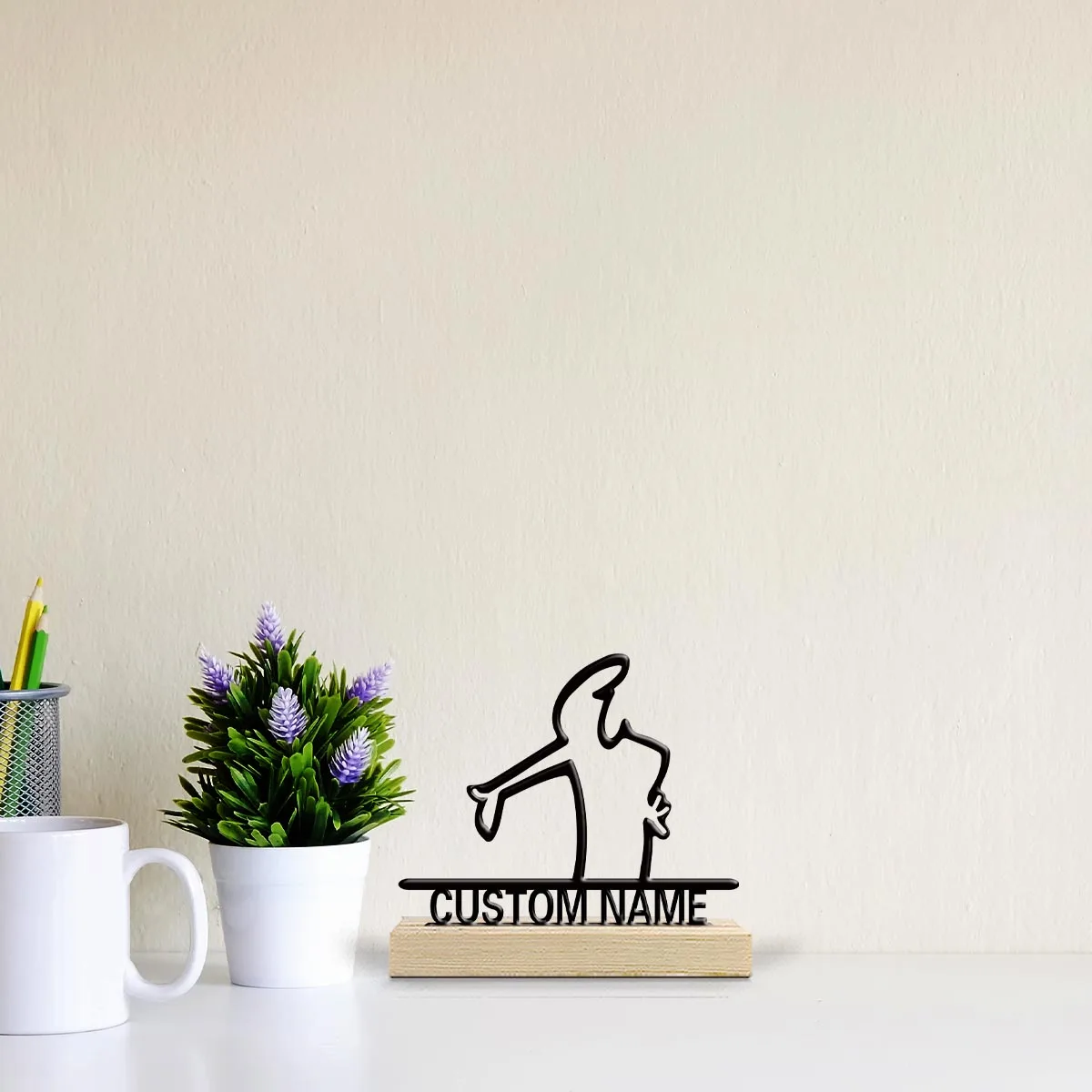 1pc Customizable Wrought Iron Desktop Decoration Custom Content Equipped with Wooden Base Holiday Gifts for Family and Friends