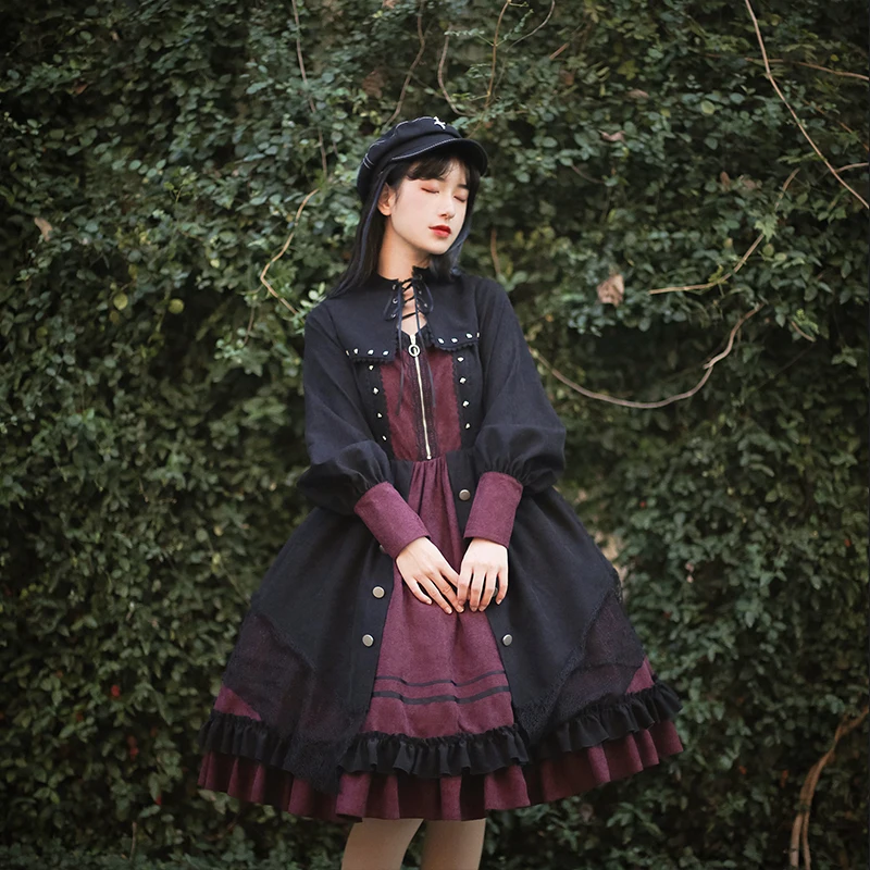 Palace Princess Sweet Lolita Dress Retro Rivet Elegant High Waist Victorian Dress Kawaii Girl Gothic Lolita Op Loli Cosplay