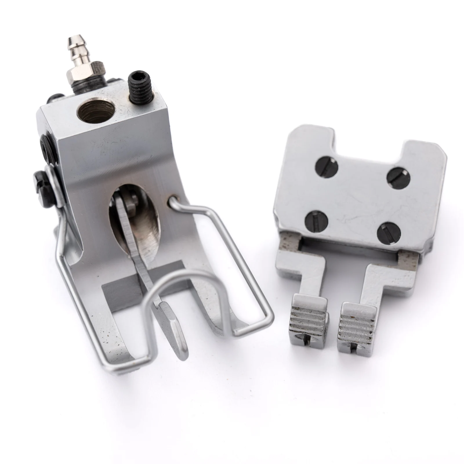 

KP768AO+KP768I Are Used As Accessories for 768/868 Double Needle Center Presser Foot Sewing Machine
