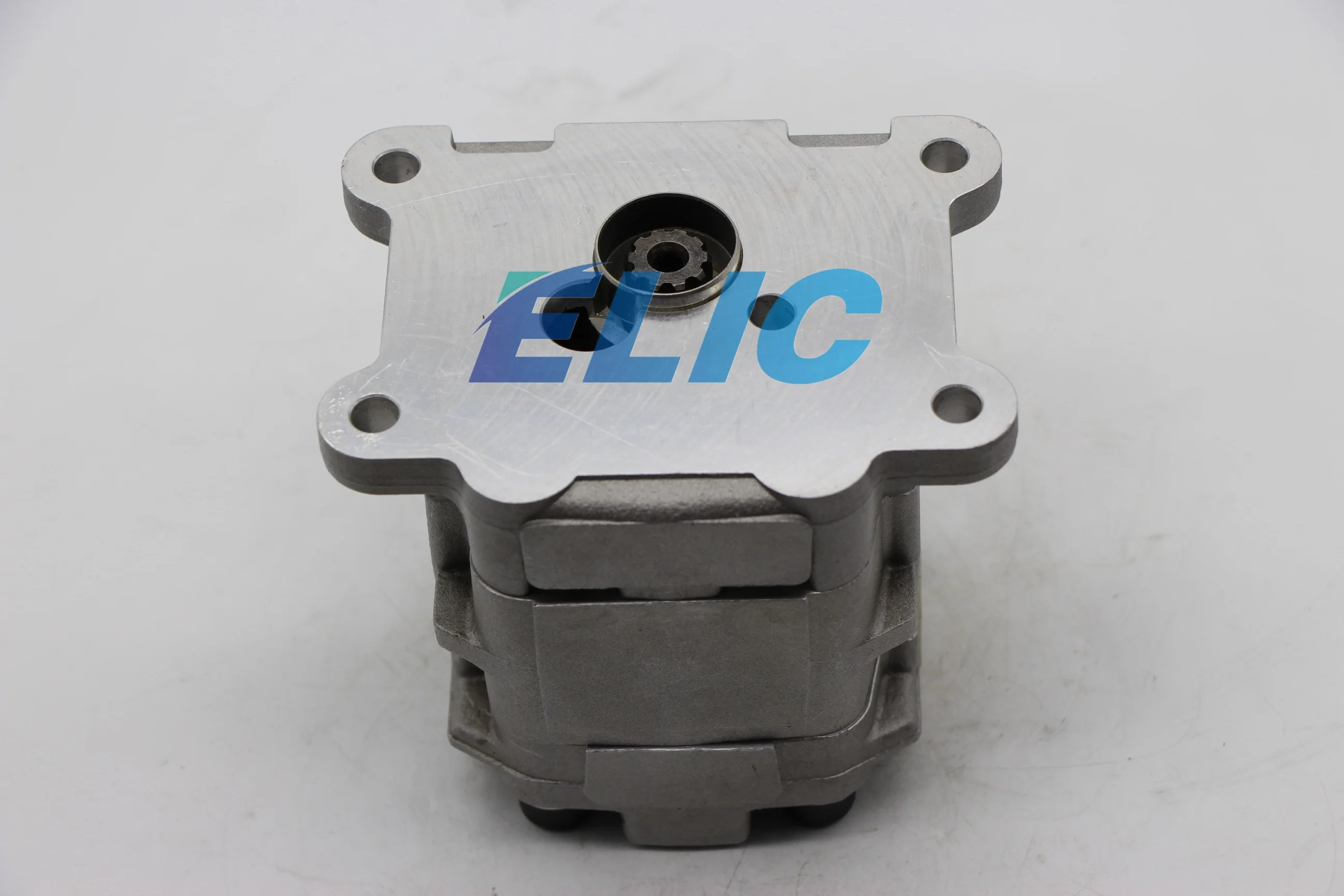 PC35MR-2 pc30mr-2 pc30 PC35 hydraulic pilot pump 705-41-07180 gear pump 705-41-02320 charge pump 705-41-02700