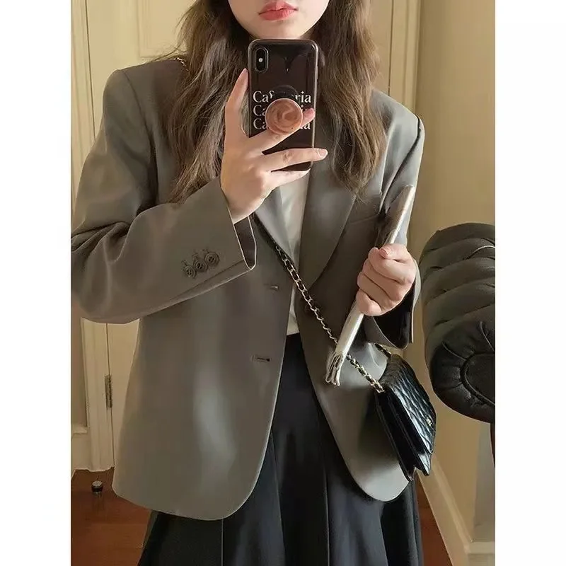 Korean Ladies Solid Color Small Suit Jacket Female Loose Short Blazer Outwear Spring Autumn Women Fashion Long Sleeved Tops Coat