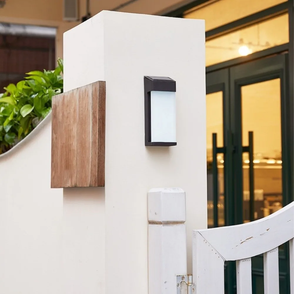 

Waterproof Solar Lights Measurement Sensor Automatic Light Wall Mounted Lamp Warm White Light Atmosphere Decoration