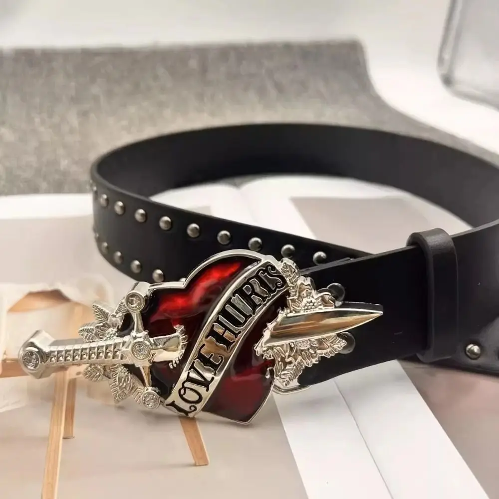 1Pcs Durable Leather Sword Belt Red Heart Adjustable Buckle Punk Belt Sword Design Fashion Waistband for Women Unisex