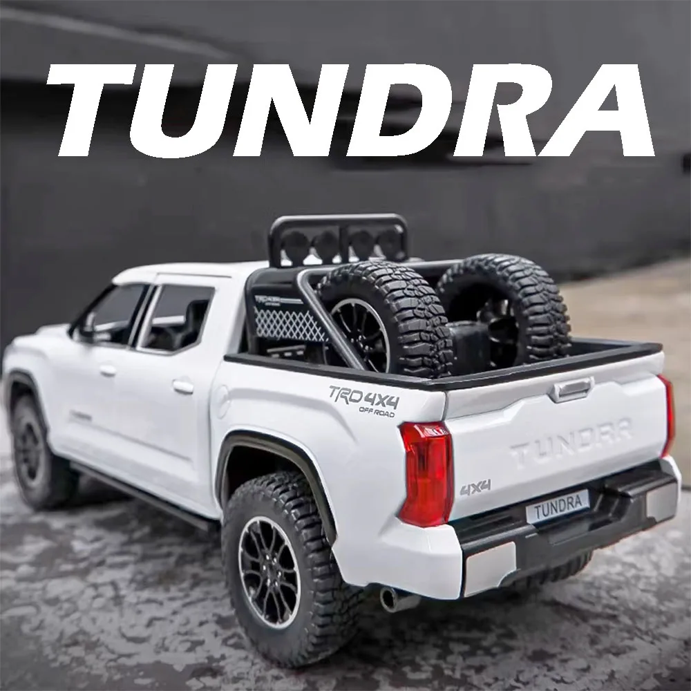 1:24 Tundra FJ Cruiser Speelgoedmodel Auto's Legering Diecast Miniatuur Terreinvoertuigen Geluid Licht Deuren Geopend Trek Kind Geschenken
