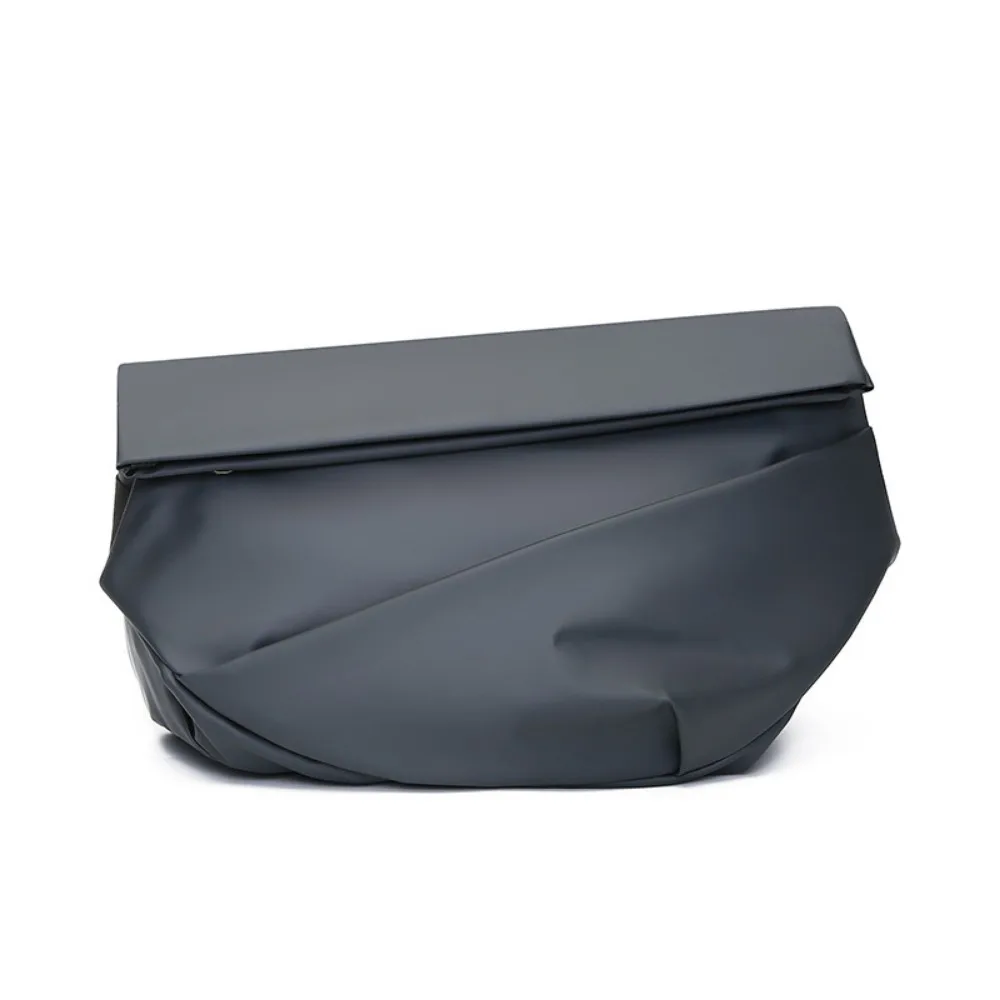 

Zipper Large Capacity Oxford Cloth Bag Men Korean Waterproof Shoulder Bag Simple Phone Chest Bag Travel