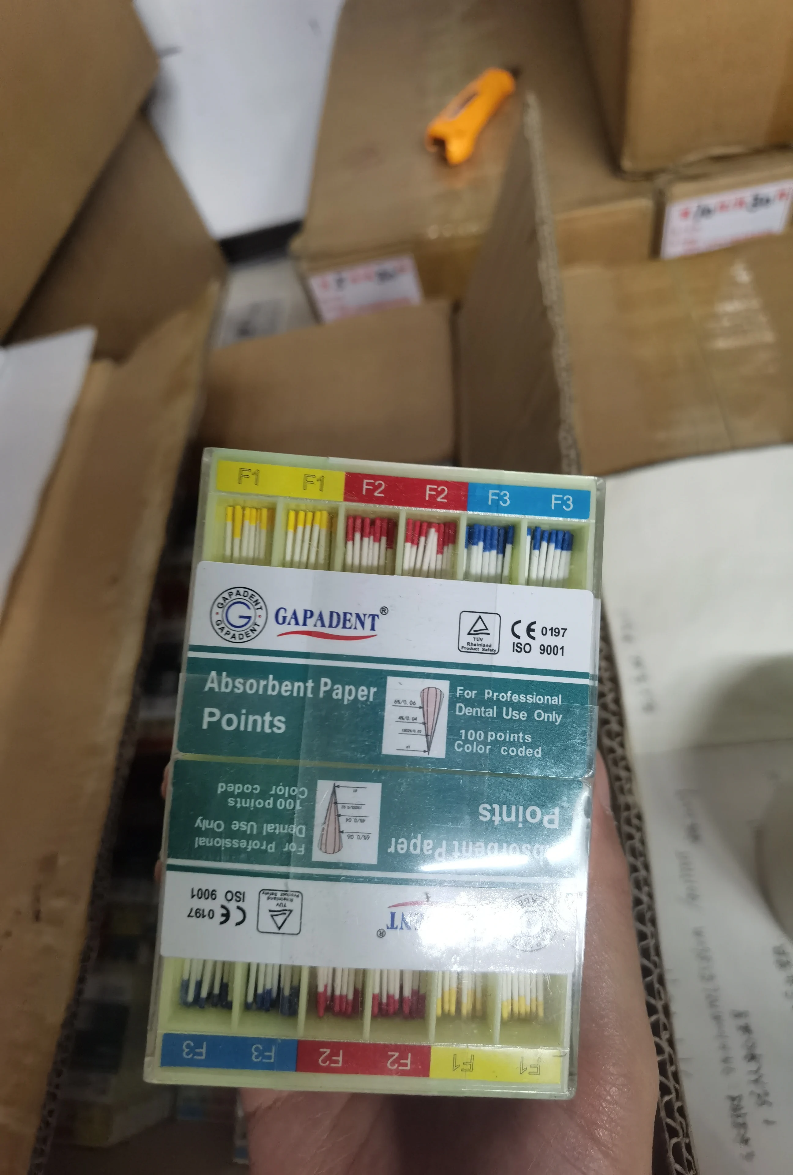 10 Boxes mm length marked Gutta Percha Points and paper points consumable 04/06 taper GP Dental root canal filling absorbent gut