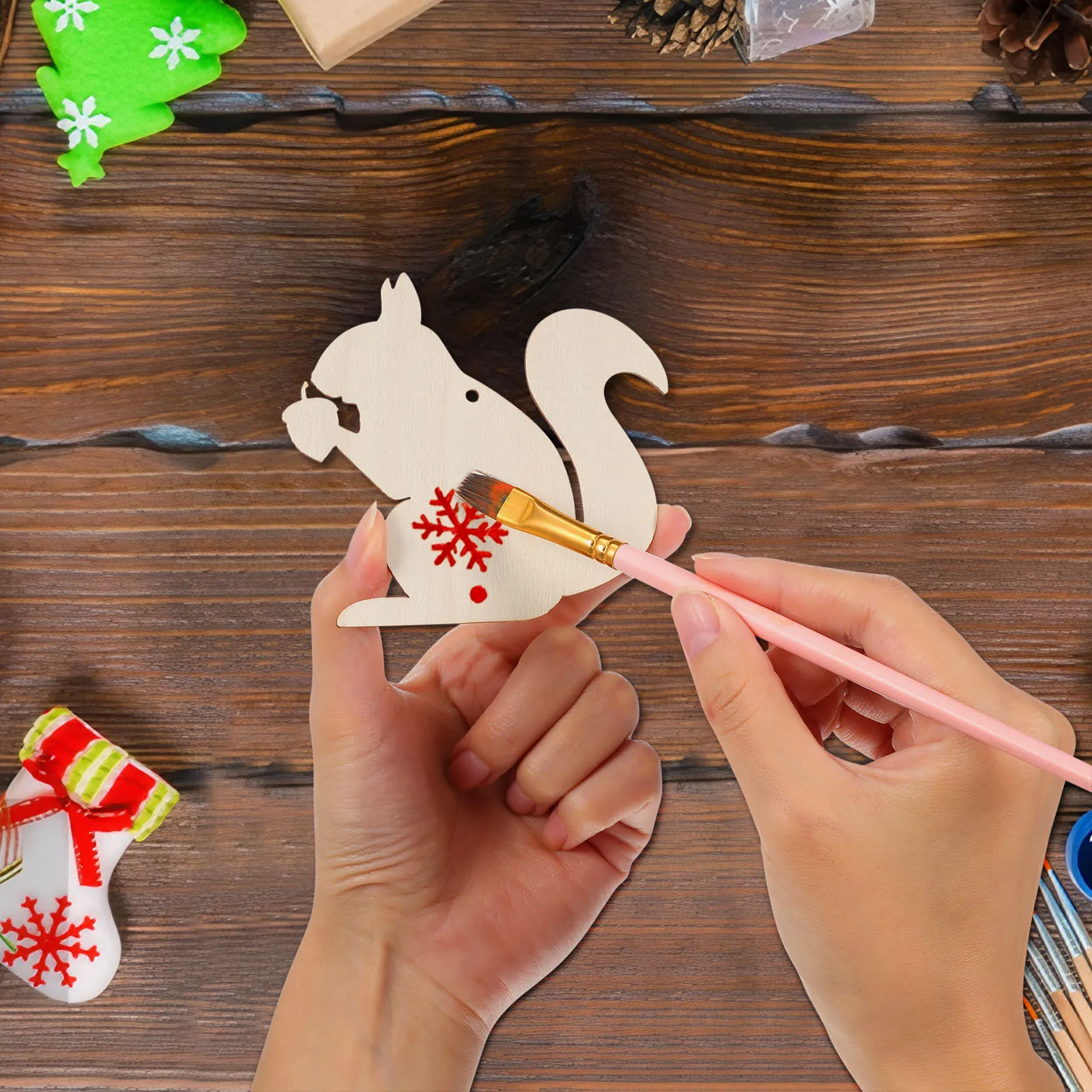 

20Pcs Squirrel Cutout Wooden Shapes Unfinished Wood DIY Crafts Graffiti Decoration Supplies Squirrel for Crafts