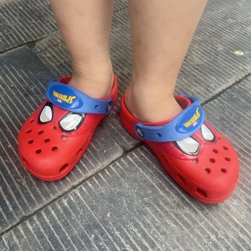 MINISO Marvel Cartoon cute Spider Man sandals children\'s non-slip beach shoes casual breathable EVA slippers clogs garden shoes