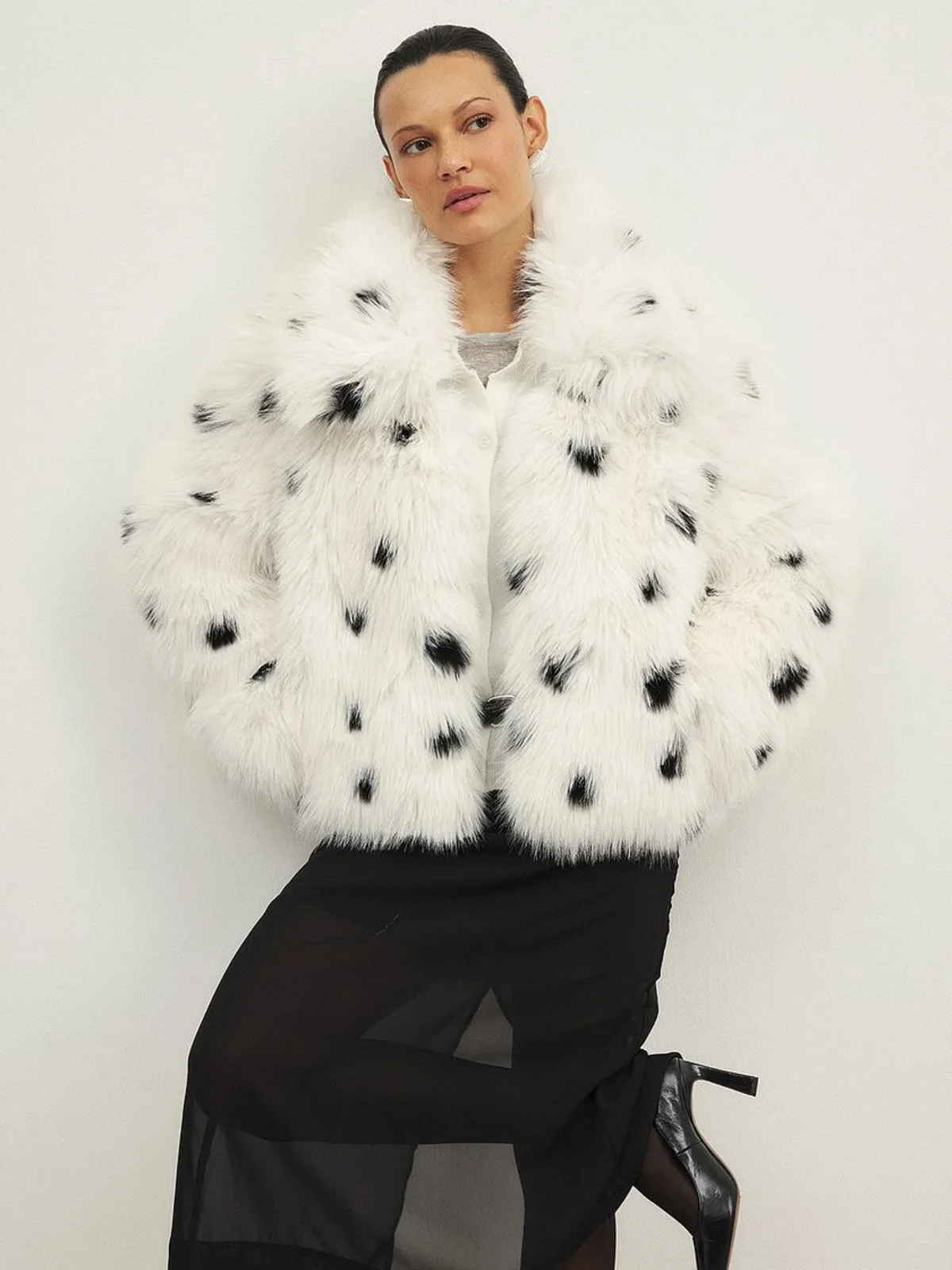 DFDG Women 2026 Spotted Faux Fur Jacket Notched Collar Cropped Coat Fluffy Thick Warm Winter Fashion Party Outerwear Fur Coat