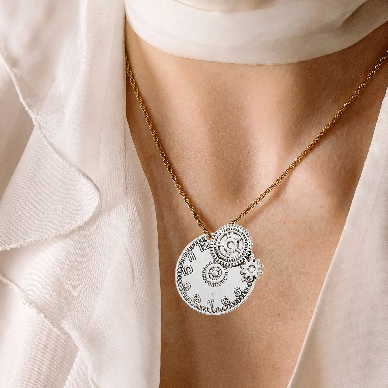 

40 Pcs Metal Gears Retro Punk Charms Small Watch Dial Decors DIY Jewelry Accessories Silver Color Lightweight Crafts