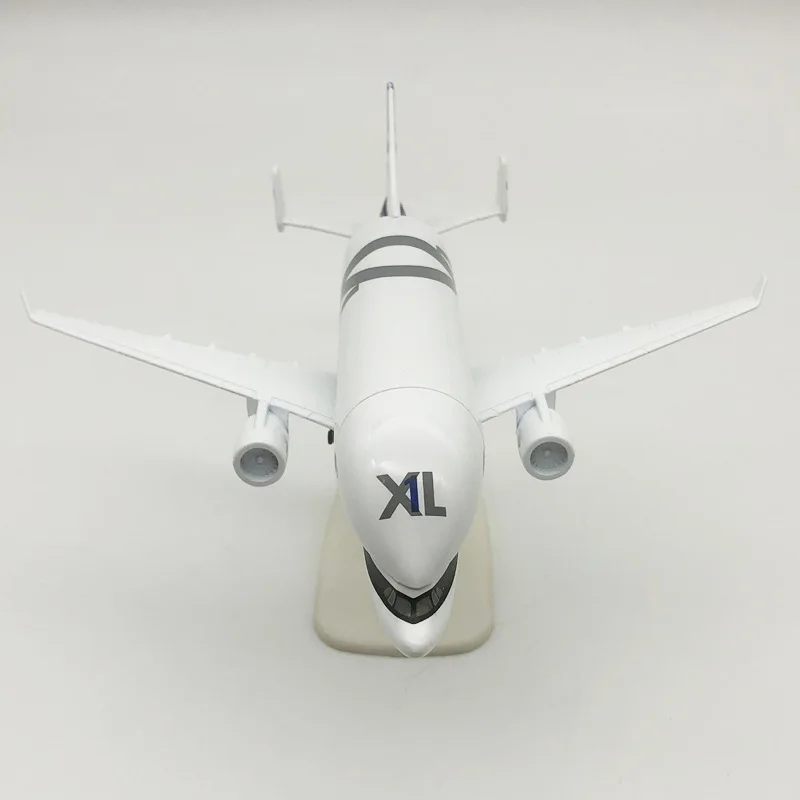 20cm Large Airplane Model Alloy material Airbus Beluga A300-600ST Transport Airplanes Plane Model Diecast for Collection or Gift