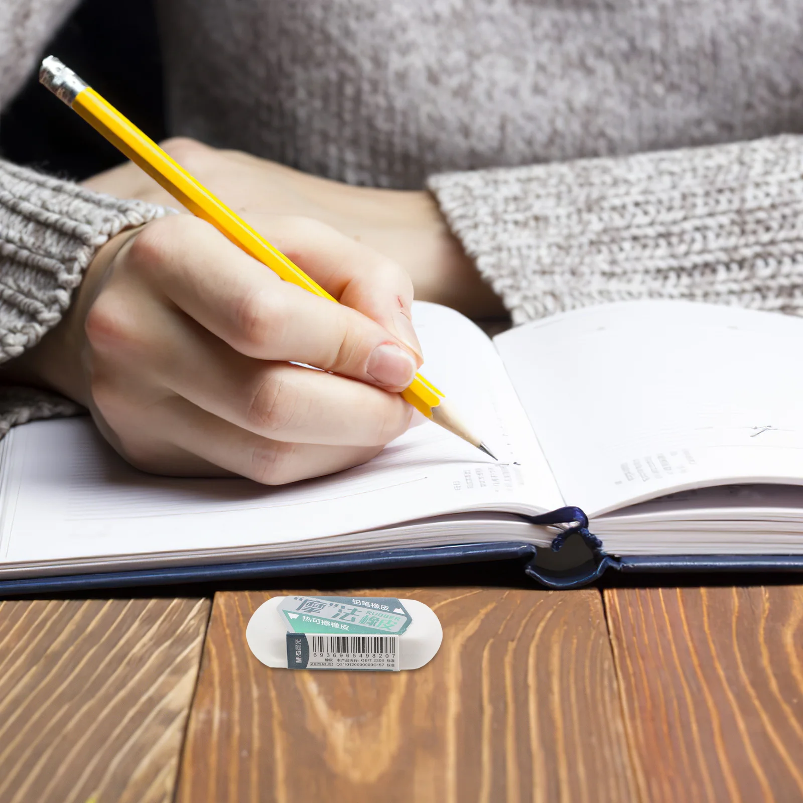 

6Pcs Double Sided White Erasers Soft Art Erasers for Sketching Drawing School Supplies Suitable for Artists Students Pencil