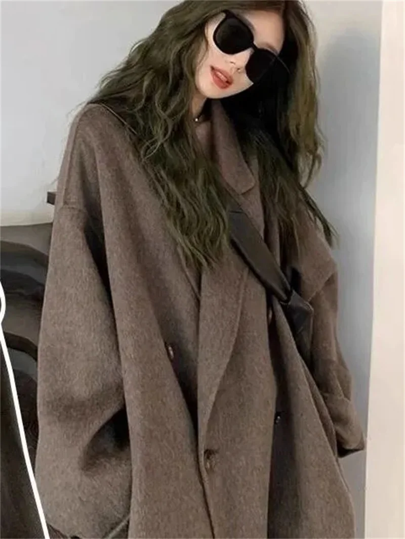 

Retro Plaid Large Shawl Woolen Coat for Women 2024 Autumn and Winter New Style French Loose Meat Covering Commuting Woolen Coat