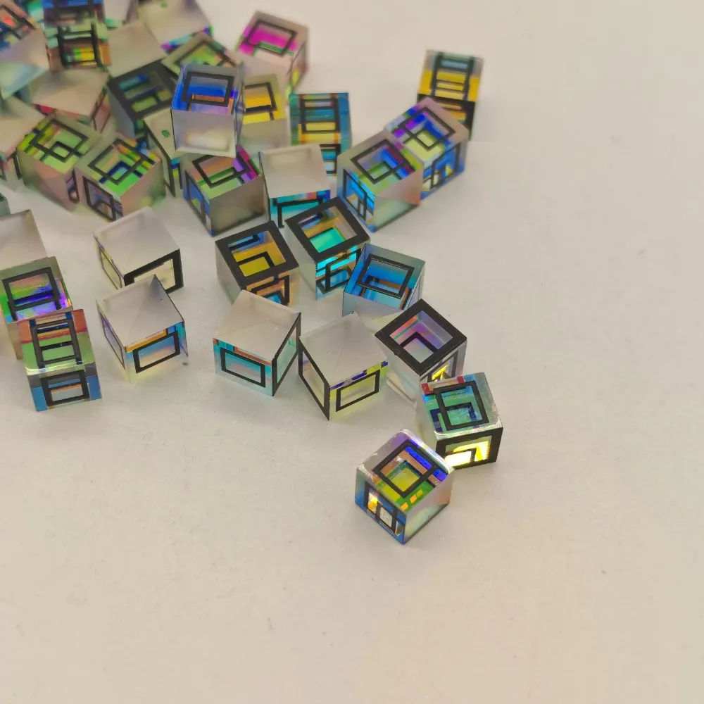 10PCS Defective RGB Combiner X-Cube Prism 45mm Dichroic Optical Glass Cube Kit for Decoration Physics Teaching Photography Props