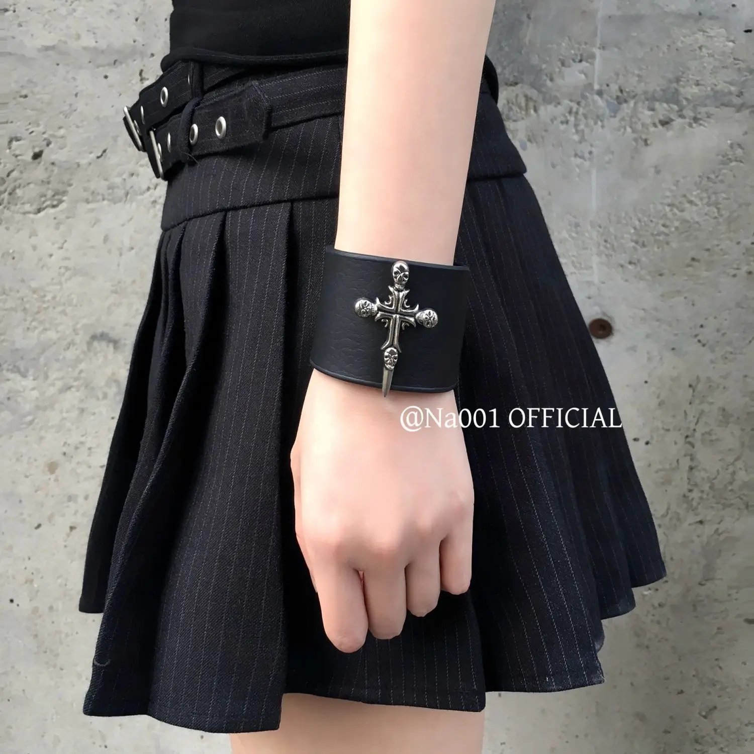Y2K Subculture Retro Punk Skull Scalp Black Wide Bracelet Motorcycle Metal Rock Cross Bracelet