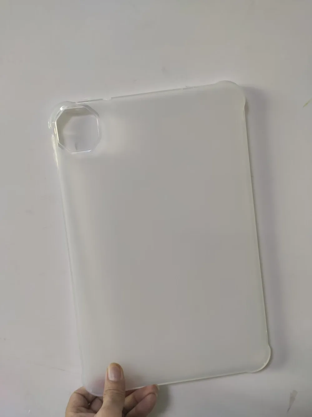 Przezroczyste etui Funda do Teclast T65 Plus 13.4", ultracienkie, odporne na wstrząsy, miękkie, transparentne z 4 poduszkami powietrznymi, zapobiegające żółknięciu. — zdjęcie produktu 6