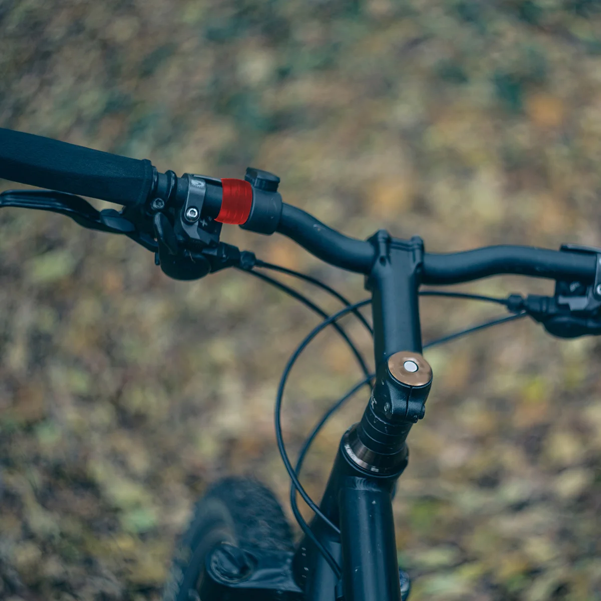 1 пара красных силиконовых заглушек на руль велосипеда, противоскользящая ручка, защитный чехол для дорожных горных велосипедов, прочная защита для трубок