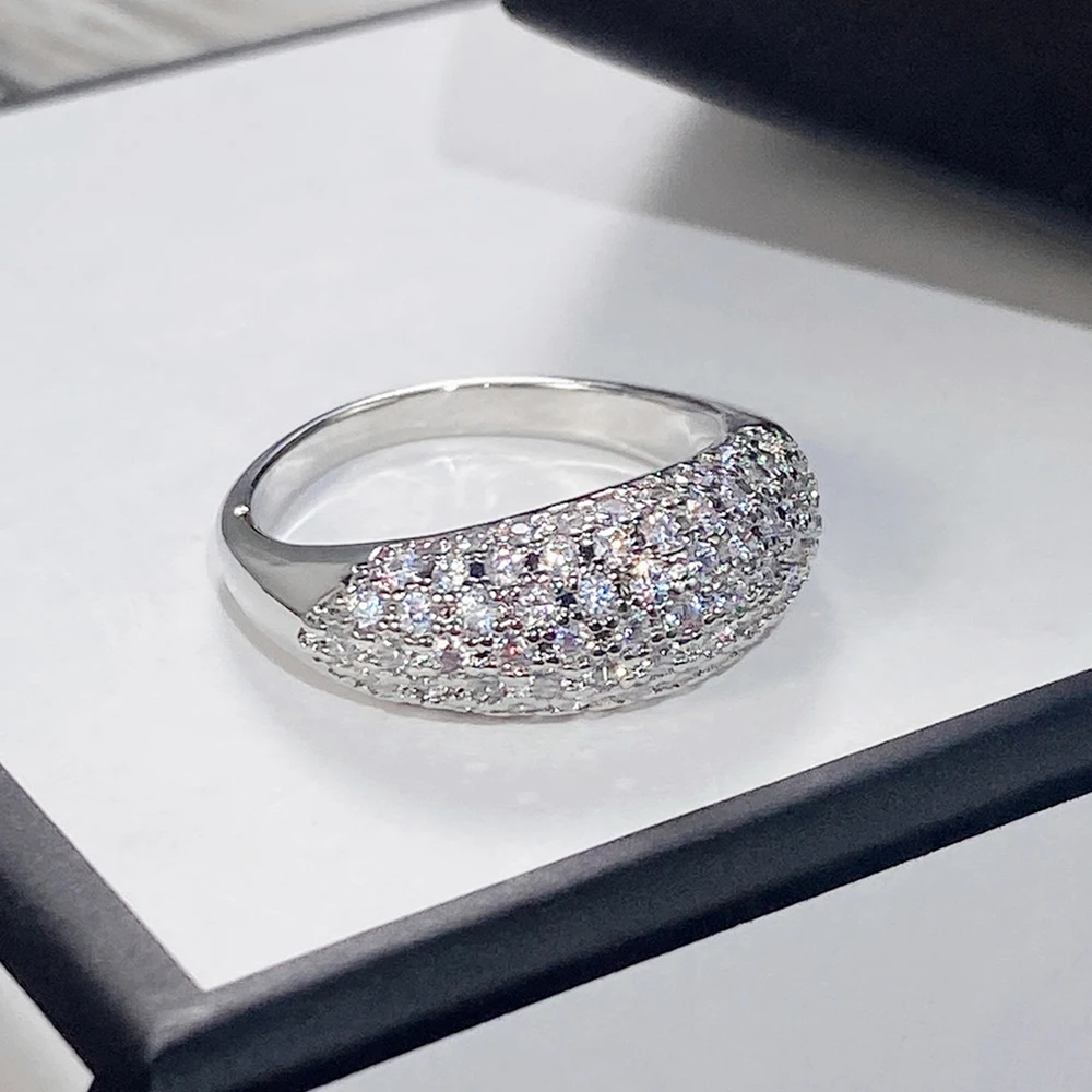 خواتم نسائي فاخرة موضة 2022 من Huitan بأحجار الزركونيا الأبيض AAA خاتم نسائي أنيق لحفلات الزفاف خاتم فضي اللون مجوهرات رائعة #4