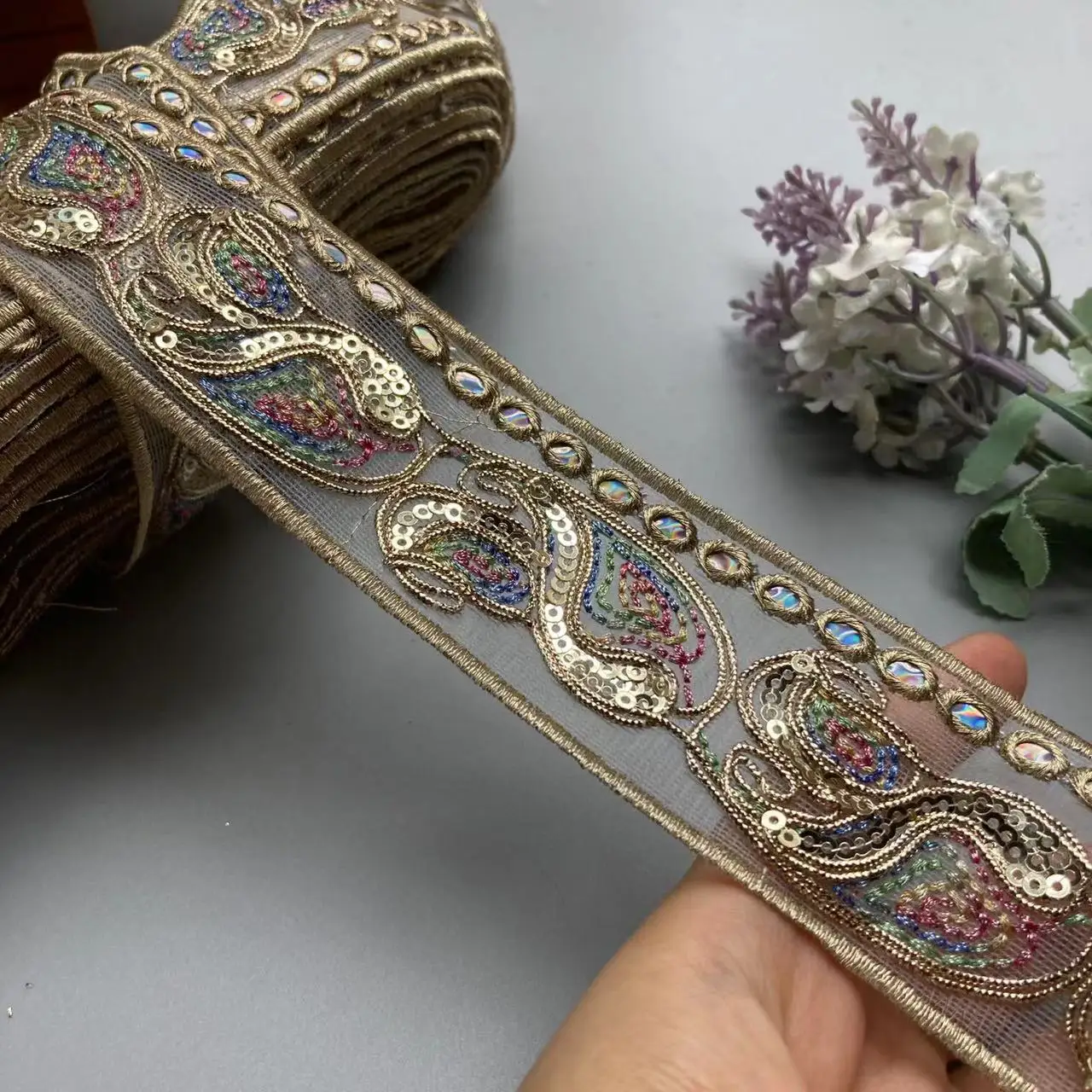 

2 Yards 45mm Sequin African Style Glitter Embroidery Lace Trims Gold Multicolor Strand Thread Ribbon Organza Garment Accessories